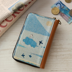 ミニ財布　空への冒険　✶ コインパスケース 雲 春財布 ✶ 1枚目の画像