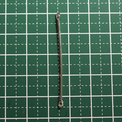 [K2109-1] 【90個】 45mm コネクター パーツ シルバー スティック バー 2カン つなぎ 接続 棒 4枚目の画像
