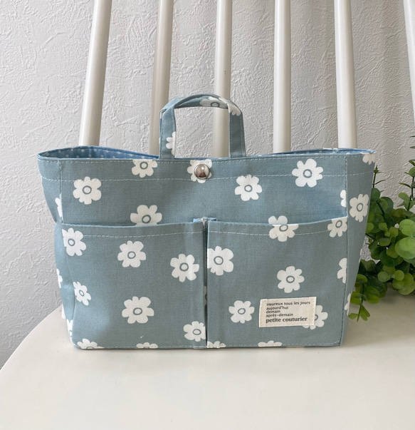 バッグインバッグ　Bag in Bag インナーバッグ　Ver.2 水色系に白い小さな花柄 4枚目の画像