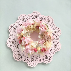 優しいピンクのお花❁フレームリース　受注制作　ギフト　インテリア　プリザーブドフラワー　ドライフラワー　母の日ギフト 5枚目の画像