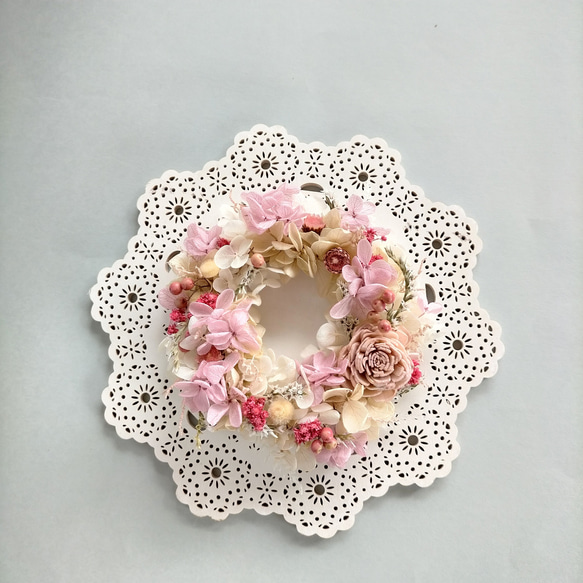 優しいピンクのお花❁フレームリース　受注制作　ギフト　インテリア　プリザーブドフラワー　ドライフラワー　母の日ギフト 9枚目の画像