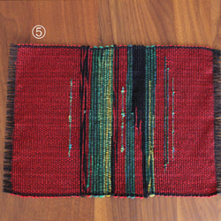 コットンウール手織りマット｟小｠　赤×グリーン　ランチョンマット/敷物/インテリア/花瓶敷き 7枚目の画像