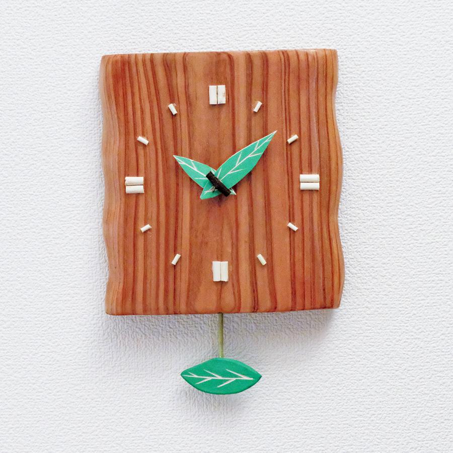 木の振り子掛時計