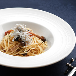 一番人気！ 銀座イタリアンシェフ手作り食べるラー油 シラスとシメジの「アヒージョ」ちょっと贅沢な ご飯のお供に♪ 9枚目の画像