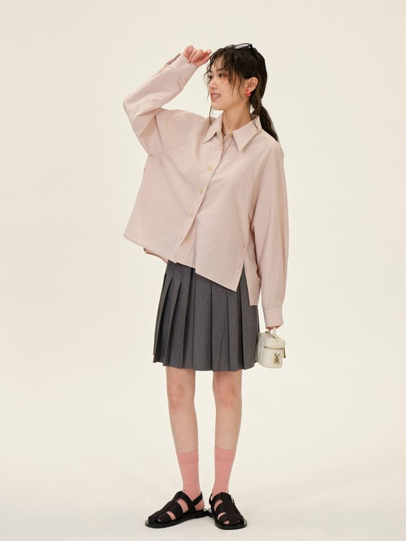 側開衩翻領寬松襯衫-粉色|襯衫|兩色|春夏款|Sora-903 第13張的照片