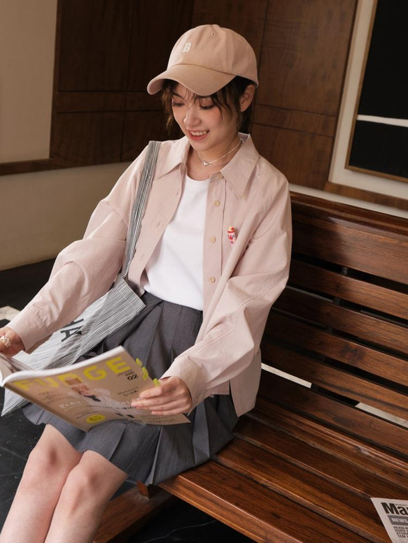 側開衩翻領寬松襯衫-粉色|襯衫|兩色|春夏款|Sora-903 第7張的照片