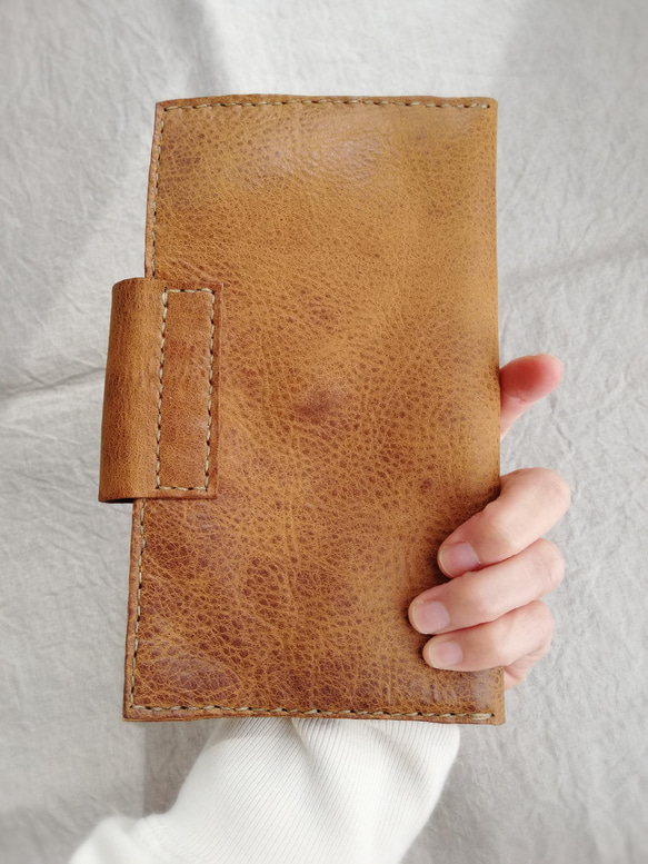 simple wallet 通帳サイズ　ブラウン　オイルシュリンクレザー 14枚目の画像