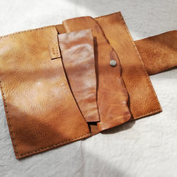simple wallet 通帳サイズ　ブラウン　オイルシュリンクレザー 7枚目の画像