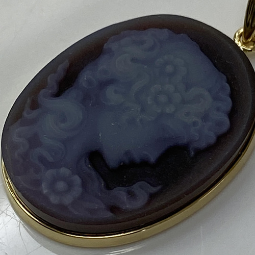 used k18YG AU750 18金 メノーカメオ ペンダントネックレス ネックレス  