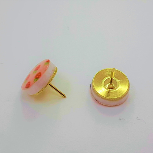 ＊ハンドメイド＊かわいい押しピン①【5個セット】 ハンドメイド＊かわいい押しピン①【5個セット】