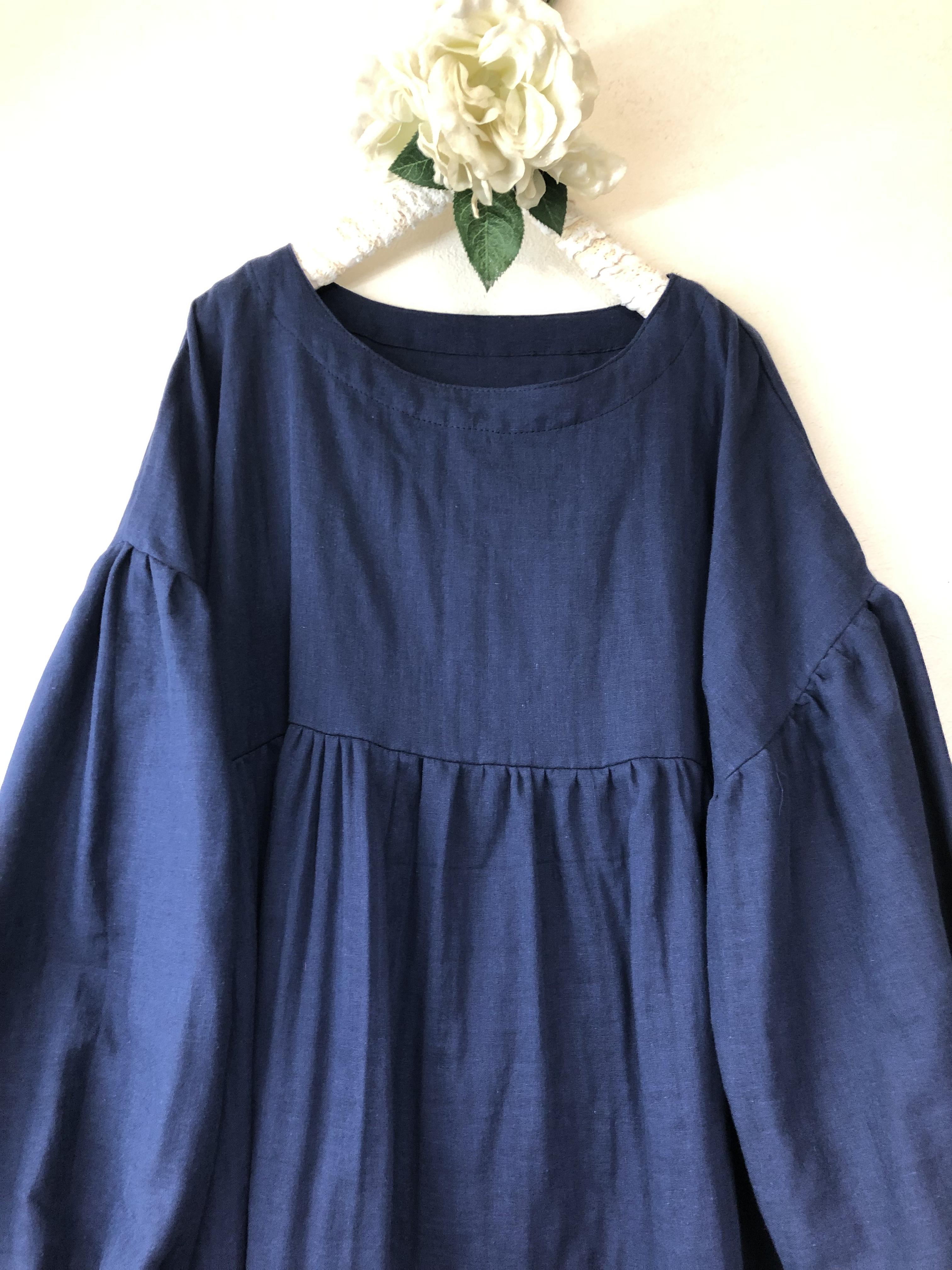 ❤️バルーン袖のギャザーワンピース ❤️ふわふわダブルガーゼ ❤️バルーン袖❤️紺ネイビー❤️お色変更可能