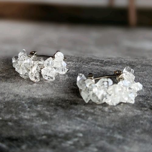 贅沢8㌌以上の存在感‼ ハーキマーダイヤモンドピアスorイヤリング