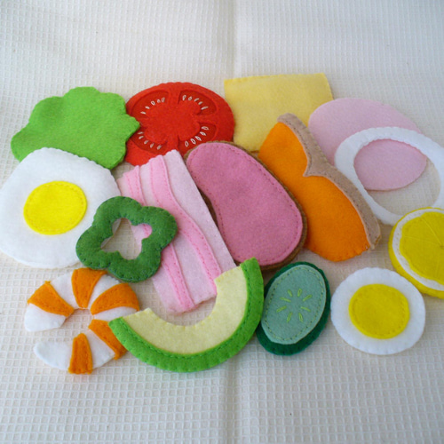 受注製作」具材たっぷり＊サンドイッチ フェルトままごと おもちゃ