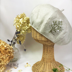 【キッズ】フレンチリネンのかすみ草手刺繍 ベレー帽　春夏秋　麻　リンクコーデ 6枚目の画像
