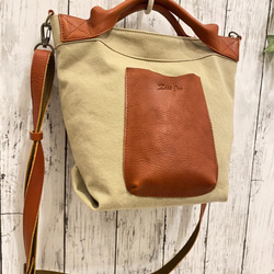 スマホポケットと持ち手が使いやすいトートとショルダー2wayバッグ　帆布✕本革　Zess fino  日本製 2枚目の画像