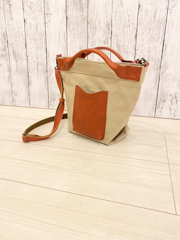 スマホポケットと持ち手が使いやすいトートとショルダー2wayバッグ　帆布✕本革　Zess fino  日本製 1枚目の画像