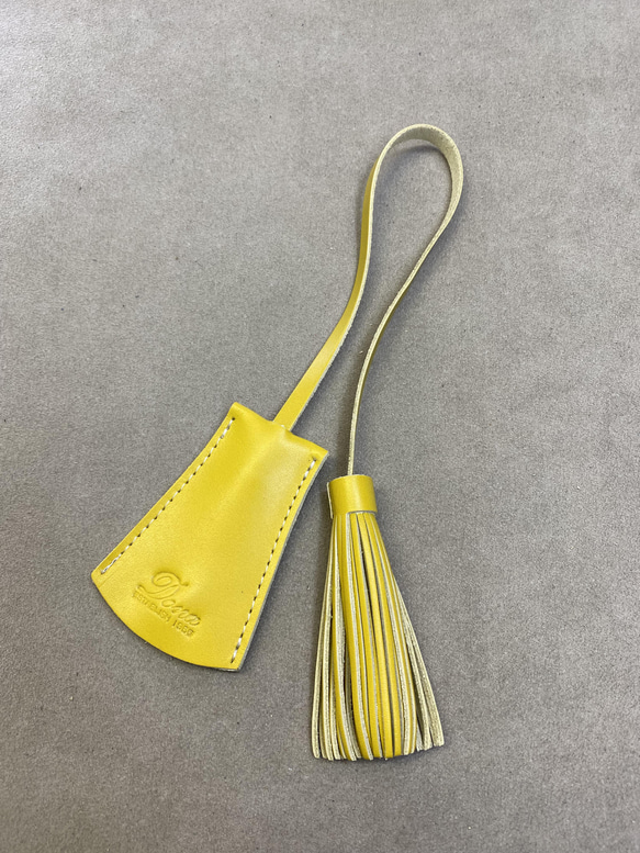 Italian leather Bell型keyケース＆フリンジタッセルチャーム 2枚目の画像