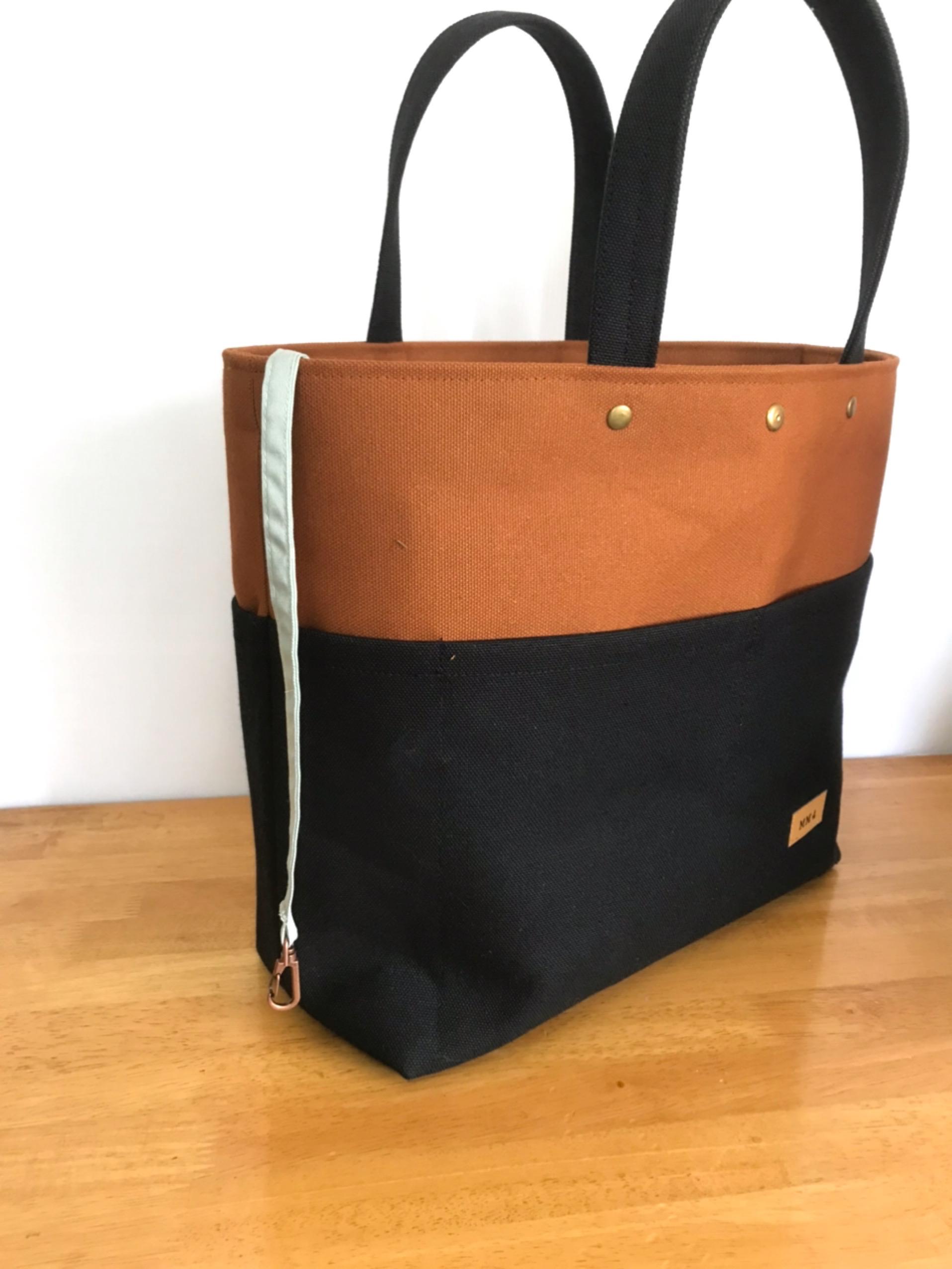 【受注製作】帆布トートバッグ（Lサイズ、黒＋キャメル）