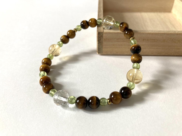 【大地の鼓動、金の煌めき◆豊かさ、繁栄の象徴】ルチルクォーツ　シトリン　イエロータイガーアイ　ペリドット　 2枚目の画像