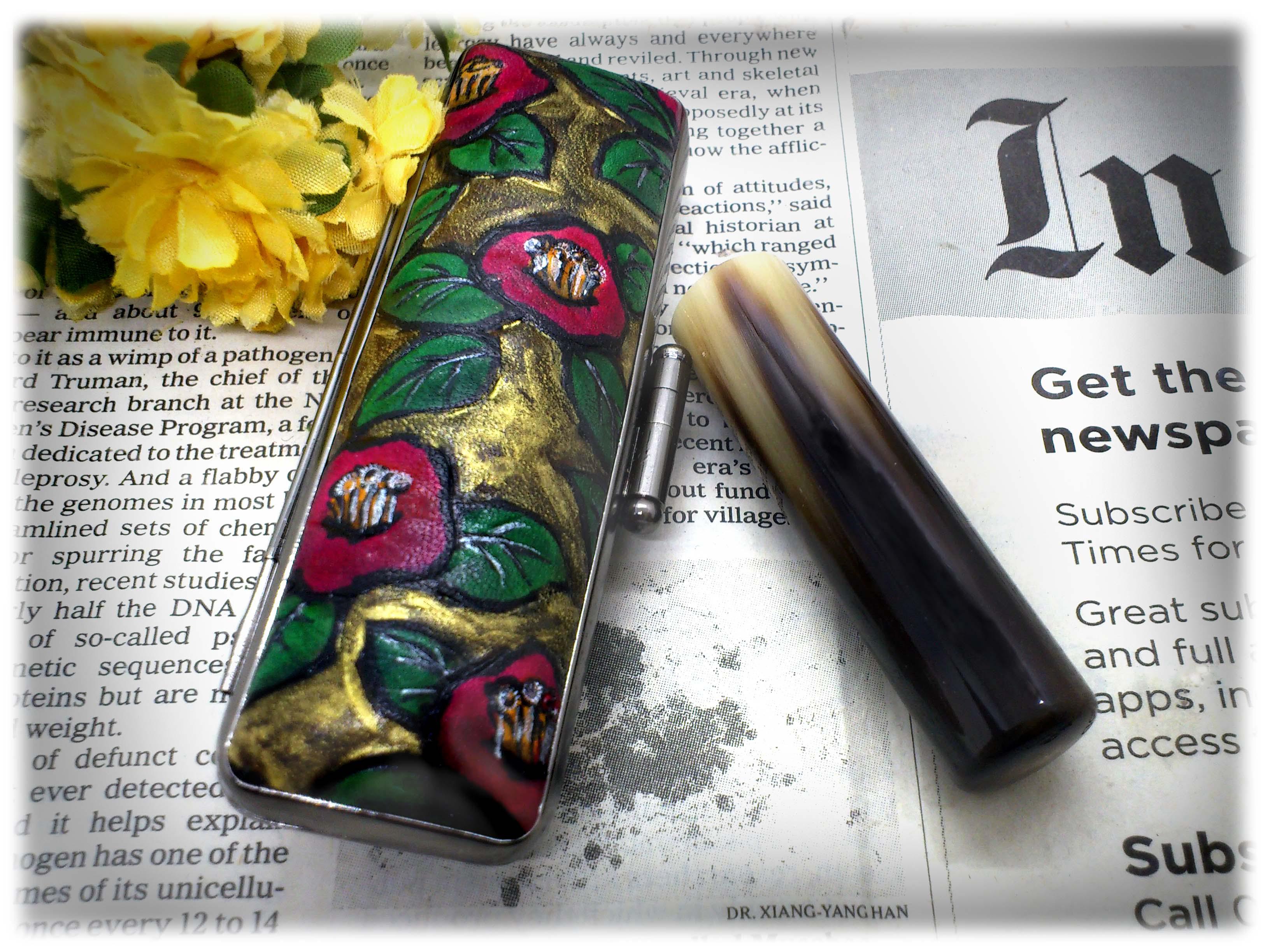 太さ15㎜×長さ60㎜(銀行印・実印サイズ)　牛角(オランダ水牛) 印鑑＆本革手描き一点物「椿」印鑑ケースセット-①