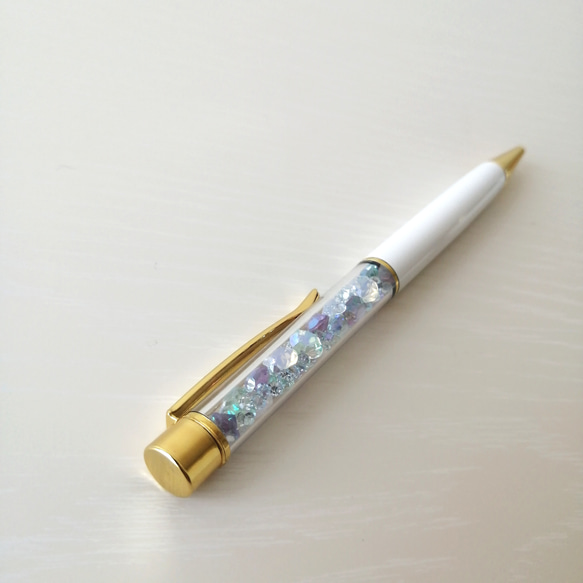 【キラキラ☆ジュエリービーズボールペン】【簡易ラッピング無料】プレゼントに❀　紫陽花カラー　ハーバリウムボールペン 6枚目の画像