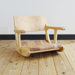 【しろくろねこや様専用】無垢材◆紀州スギのロッキング座椅子(両アーム無) 2枚目の画像