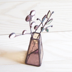 ピンク系ステンドグラスの一輪挿し（お花付き） 2枚目の画像