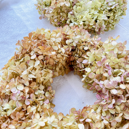 数量限定》アナベルのナチュラルリース Lサイズ happyクリスマス