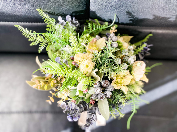 アーティフィシャルブーケ　＊＊クリスマスローズ・ローズマリー・ユーカリbouquet＊＊ 11枚目の画像