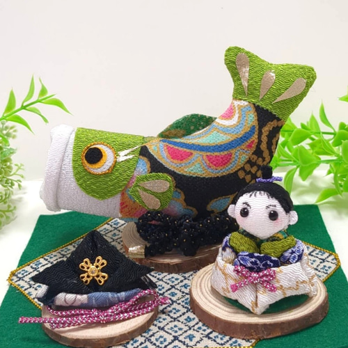 ちりめん細工歳時記 ✾端午の節句✾ こどもの日のお祝い 新緑色 ちりめん細工歳時記 ✾端午の節句✾ こどもの日のお祝い 新緑色