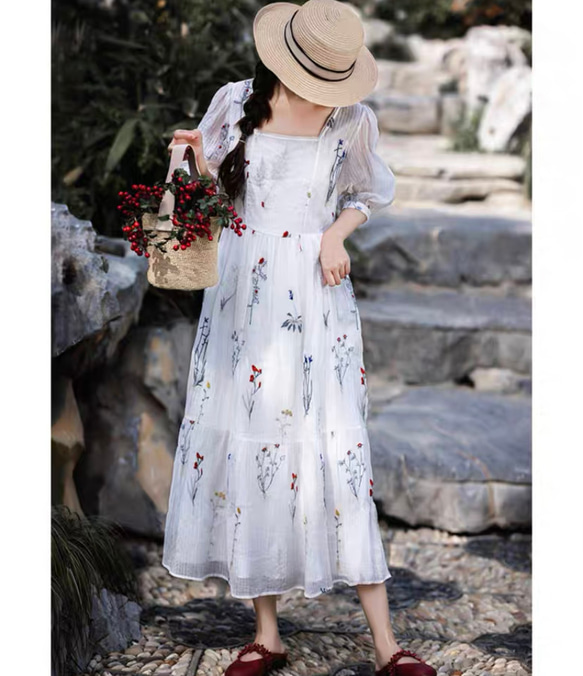 艶やか立体刺繍生地 ロングワンピース 裏地付き ウエスト切替  