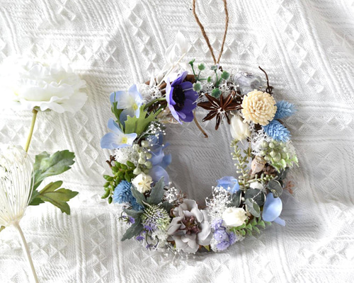 爽やかな色合いのリース ドライフラワー アーティフィシャルフラワー