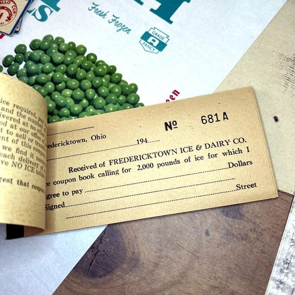 632・1940年代　アイスクーポンブック　海外紙もの　ヴィンテージクーポン　チケット　海外紙もの　輸入雑貨　コラージュ 7枚目の画像