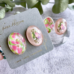 glass oval pink tulip nuance Earrings 12枚目の画像