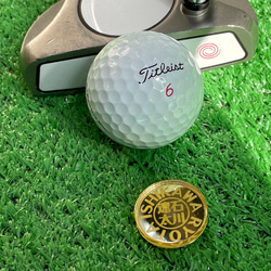 【送料無料】ゴルフマーカー（ゴールドミラー） フルネームアイコン(25mm) オリジナルデザイン 名入れ 1枚目の画像