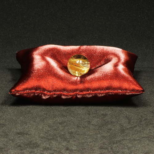 透明度抜群で虹が素敵】現品1粒売り ゴールドルチル 金針水晶 透明度抜群で虹が素敵】現品1粒売り ゴールドルチル 金針水晶