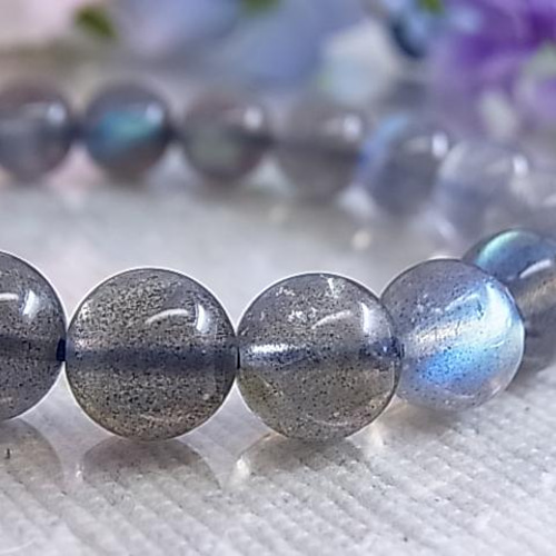 一点もの】美しい レッセンス効果 ラブラドライト/9.5㎜ 神秘的 美しい