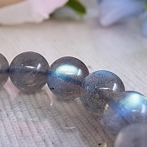 一点もの】美しい レッセンス効果 ラブラドライト/9.5㎜ 神秘的 美しい