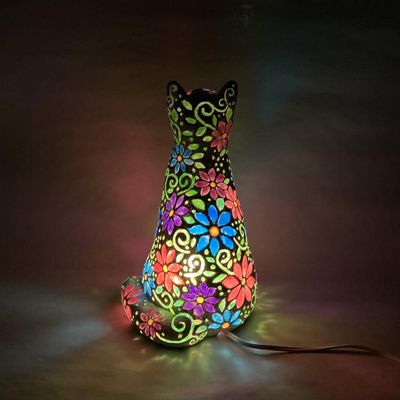 貓形燈罩（鐵線蓮）（二） 第7張的照片