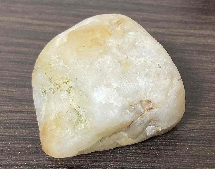 翡翠？阿吽の獅子像　天然石？ ミャンマー産天然翡翠彫刻＆アクセサリー専門店