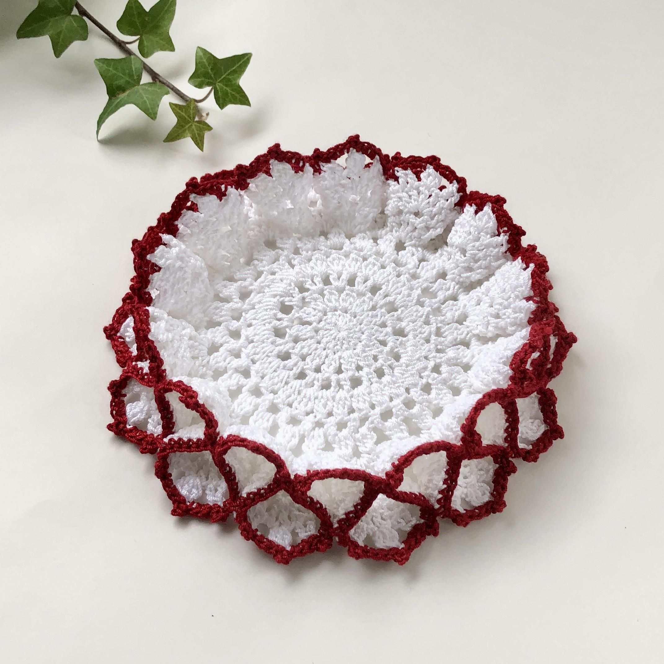 strawberry＊ハンドメイド＊レース編み＊ドイリー sddefault.jpg