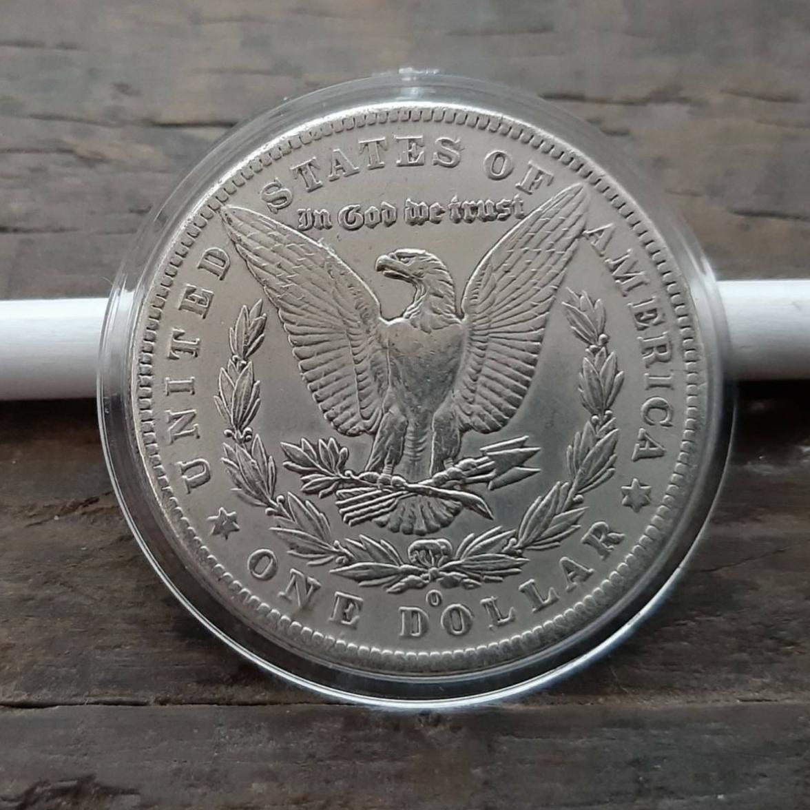 1897 年アメリカ　モルガンドル銀貨 USA 1ドル銀貨 1897年銘/モルガンダラー/自由の女神 レインボー