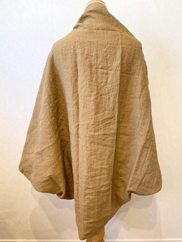 受注製作 国産リネンのサッと羽織れるたっぽりカーディガン シナモン 11枚目の画像