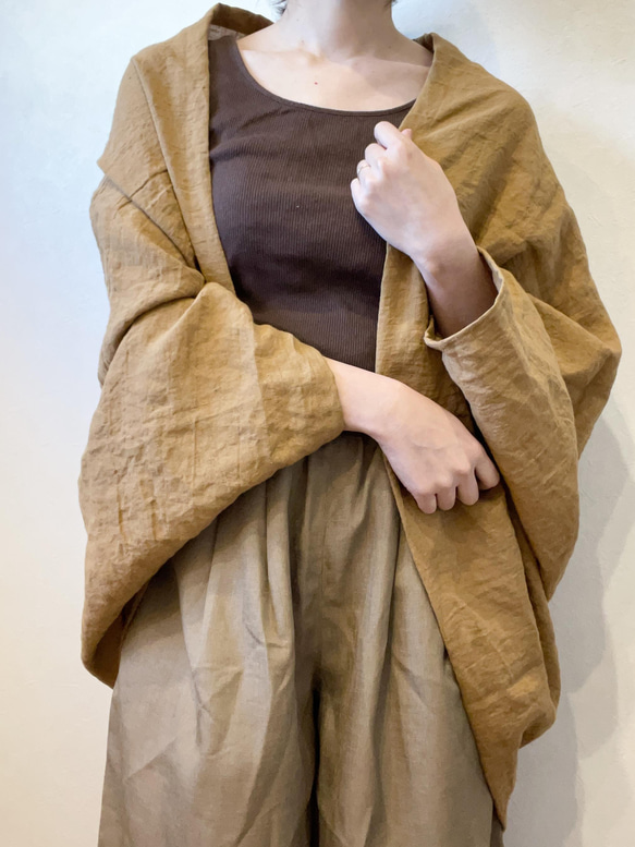受注製作 国産リネンのサッと羽織れるたっぽりカーディガン シナモン 8枚目の画像