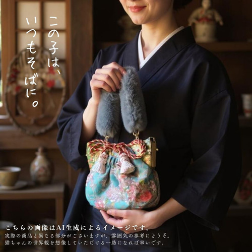 光に咲く猫型バッグ。レース重ね台湾花布×金襴耳のショルダー巾着