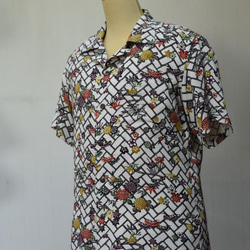 着物リメイク 白地に檜垣模様のアロハシャツ メンズMサイズ 4枚目の画像