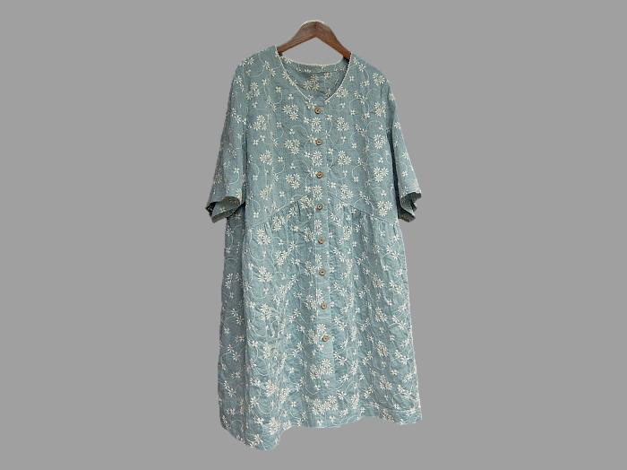 ～Seriesブラウス…綿麻混紡レース～