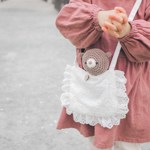 マーガレット刺繍のおめかしポシェット 雑貨・その他 KINENBI