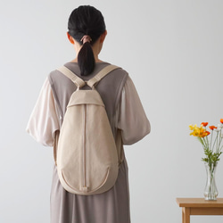 みっく♪(๑ᴖ◡ᴖ๑)♪　しずく型リュック(L)　ハンドメイド 大人可愛いしずく型リュック /ブラック/防水撥水【リニューアル