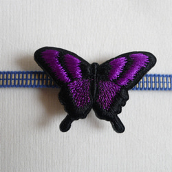紫アゲハ刺繍帯留め 3枚目の画像
